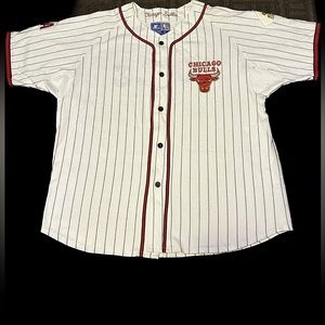 Starter - Chicago Bulls Basketball Jersey T-Shirt 1990s XL